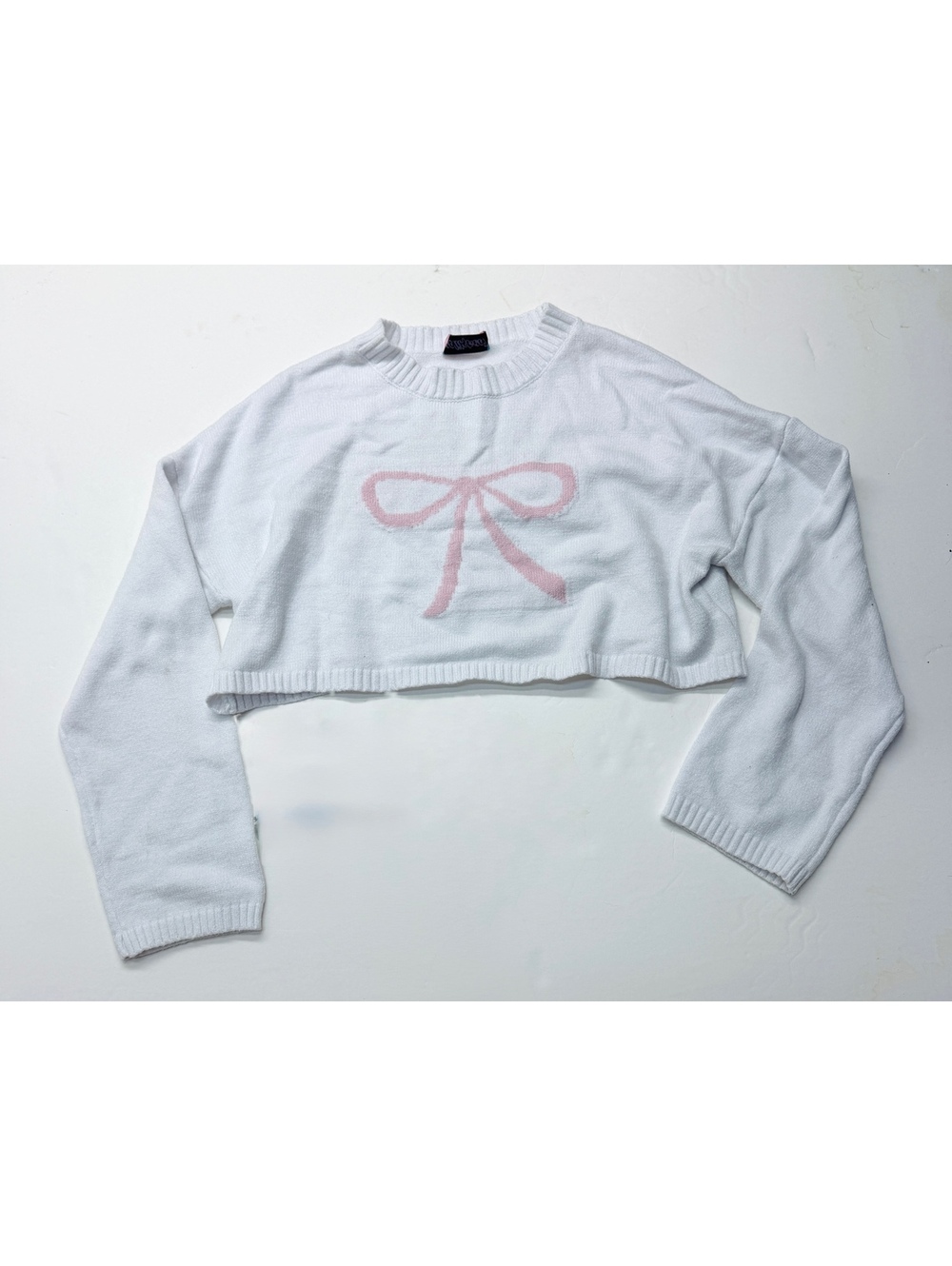 Edikted Knit Bow Soft Cozy Cropped Sweater Pullover White Pink Bow